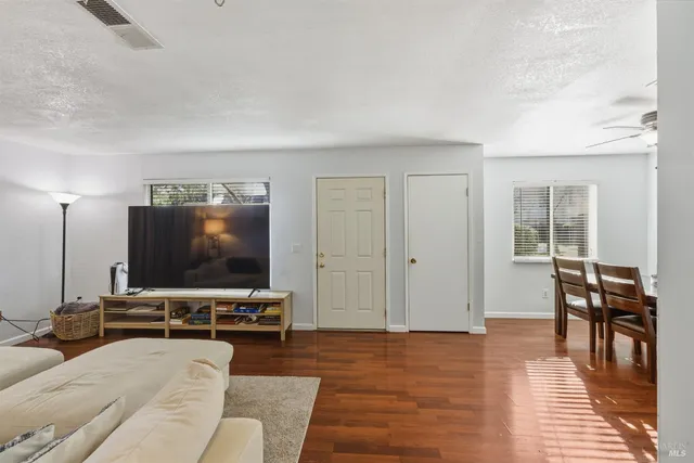 $420,000 | 1741 Las Raposas Court, Santa Rosa, CA 95409