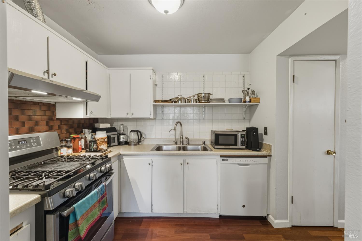 1741 Las Raposas Court Santa Rosa, CA 95409 - Photo 8 of 20