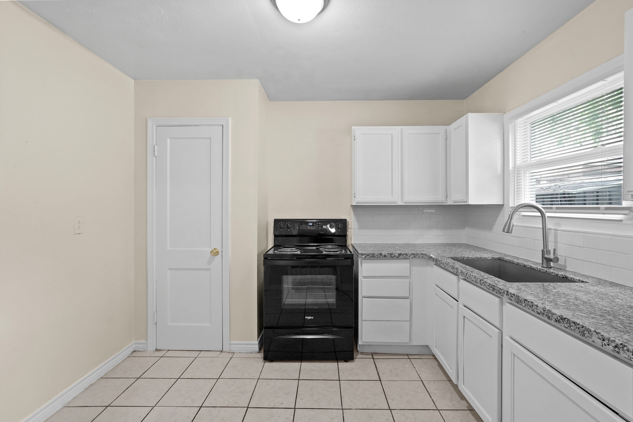 1413 George Street Pasadena, TX 77502 - Photo 4 of 15