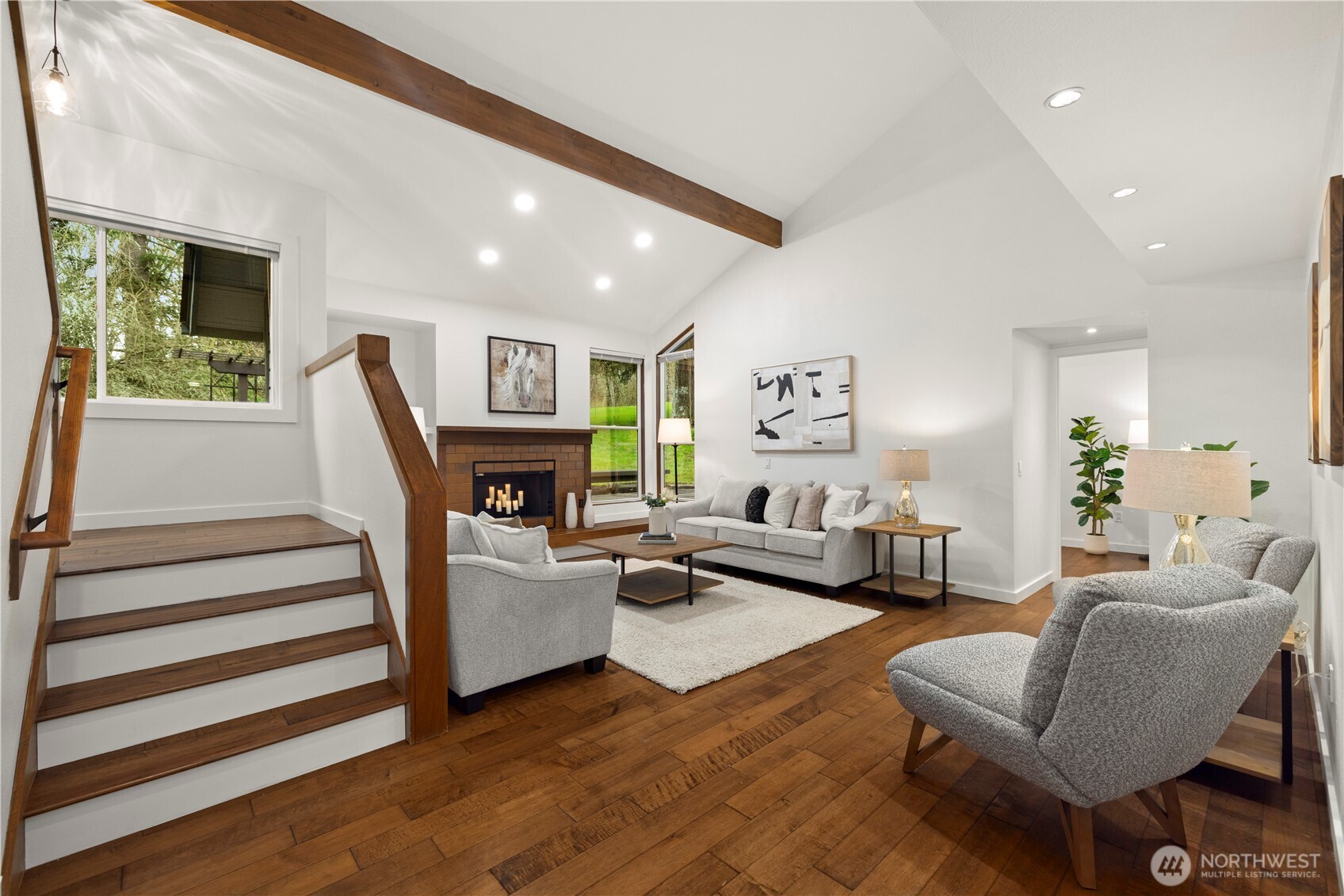 15705 Northeast 59th Way Redmond, WA 98052 - Photo 3 of 40