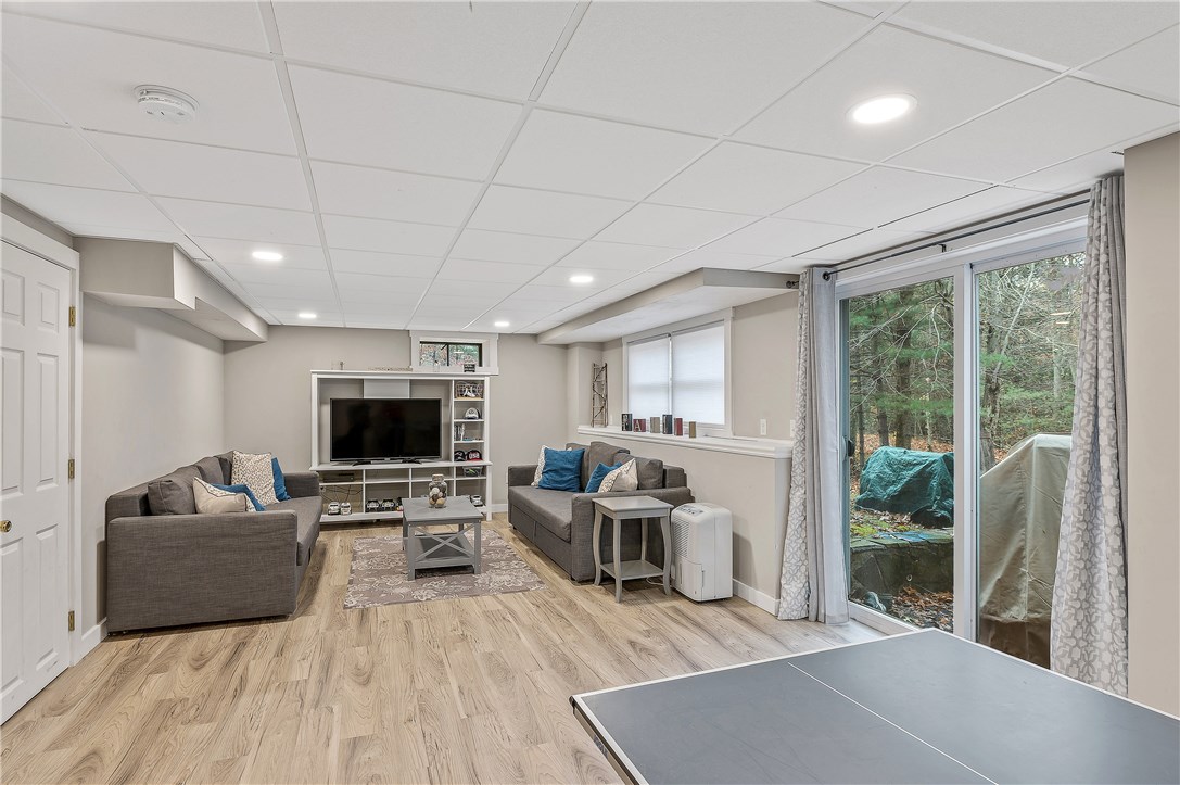 350 Chopmist Hill Road Glocester, RI 02814 - Photo 33 of 37 Gallery Image 33