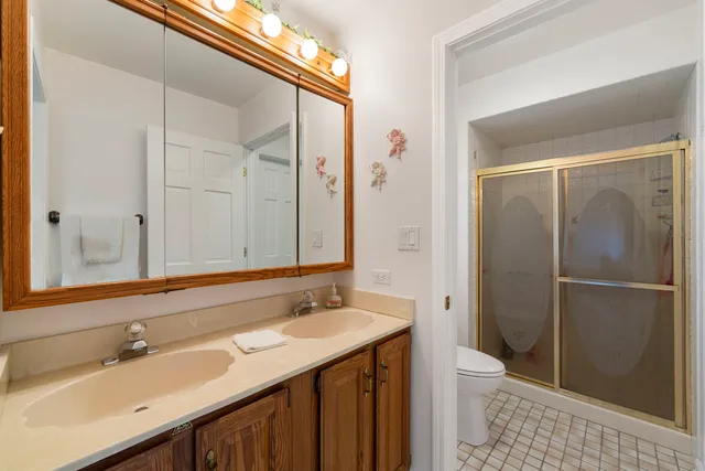 $609,900 | 1520 Grove Drive, Addison, IL 60101