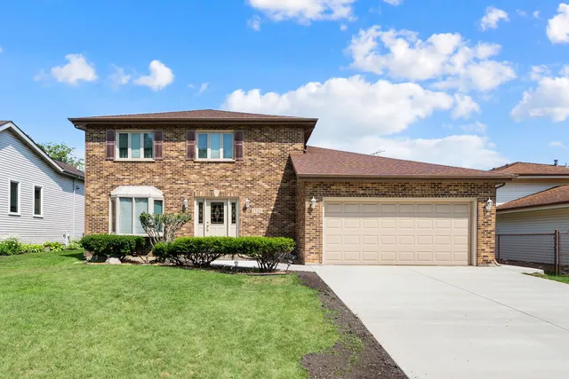 $609,900 | 1520 Grove Drive, Addison, IL 60101