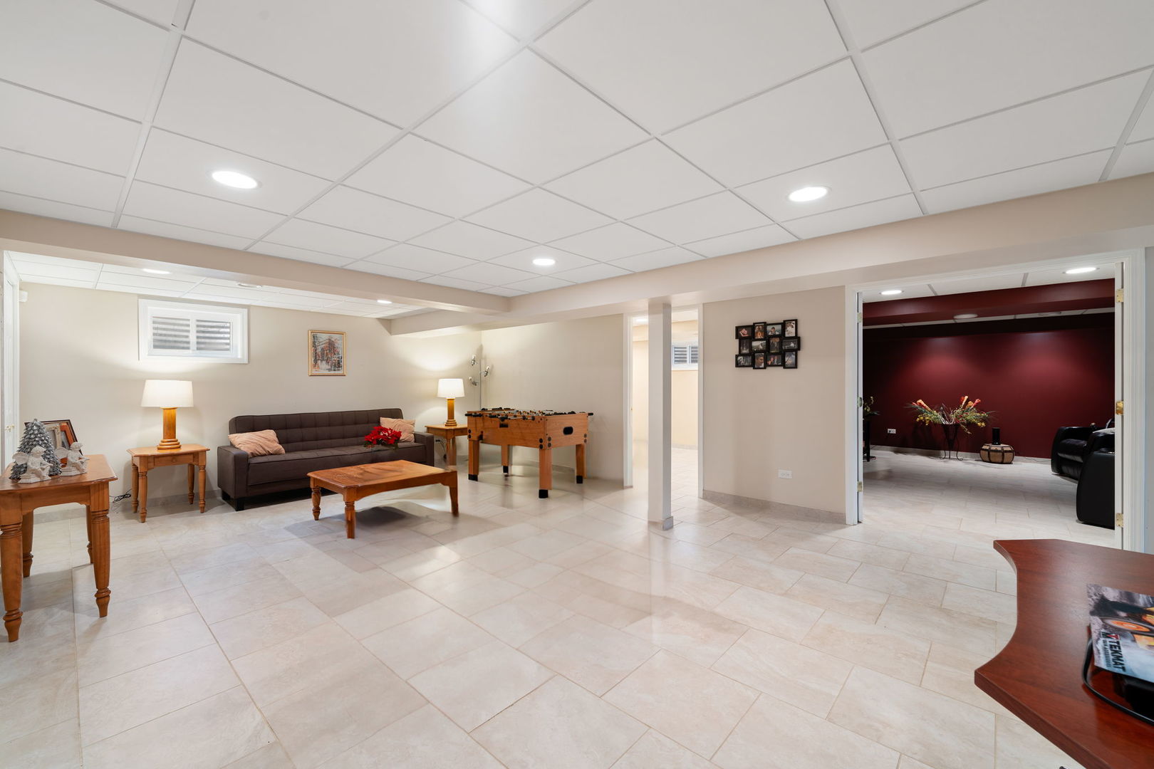 1520 Grove Drive Addison, IL 60101 - Photo 24 of 43 a view of a livingroom with furniture and a flat screen tv