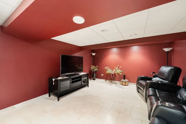 $609,900 | 1520 Grove Drive, Addison, IL 60101