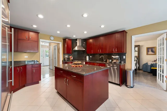 $609,900 | 1520 Grove Drive, Addison, IL 60101