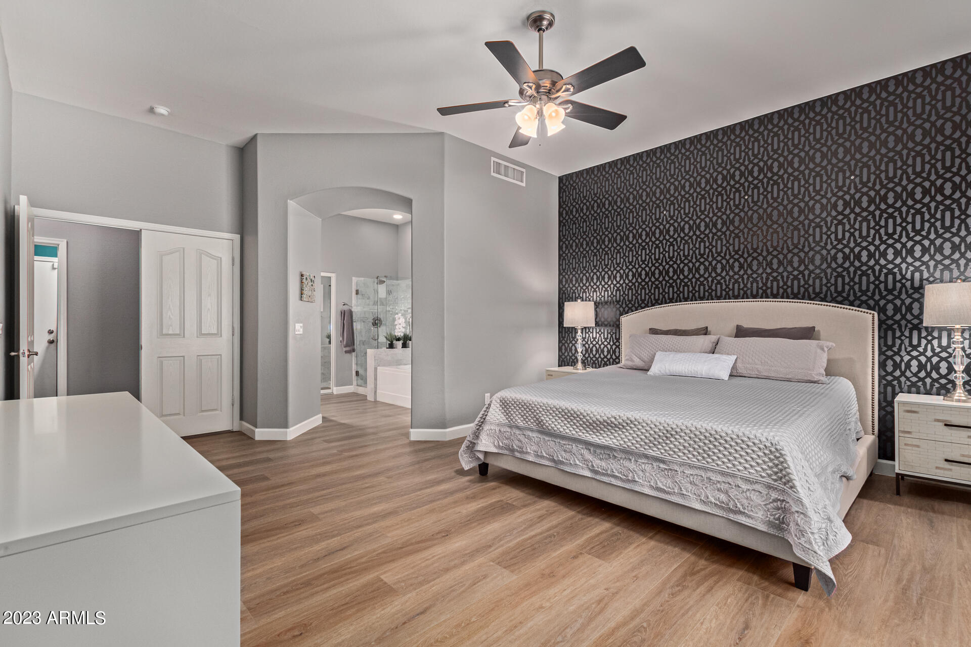 4506 East Jaeger Road Phoenix, AZ 85050 - Photo 15 of 47 Primary Bedroom Feature Wall Design