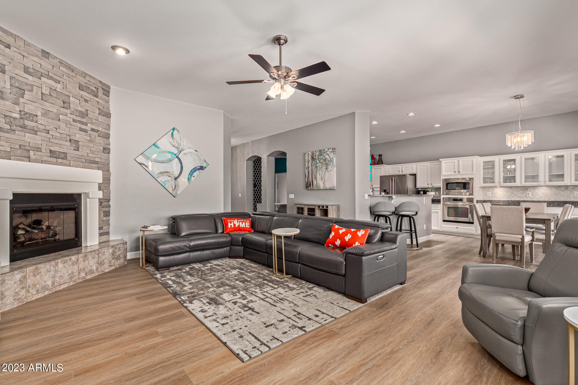 4506 East Jaeger Road Phoenix, AZ 85050 - Photo 9 of 47 Great room is open to kitchen & dining