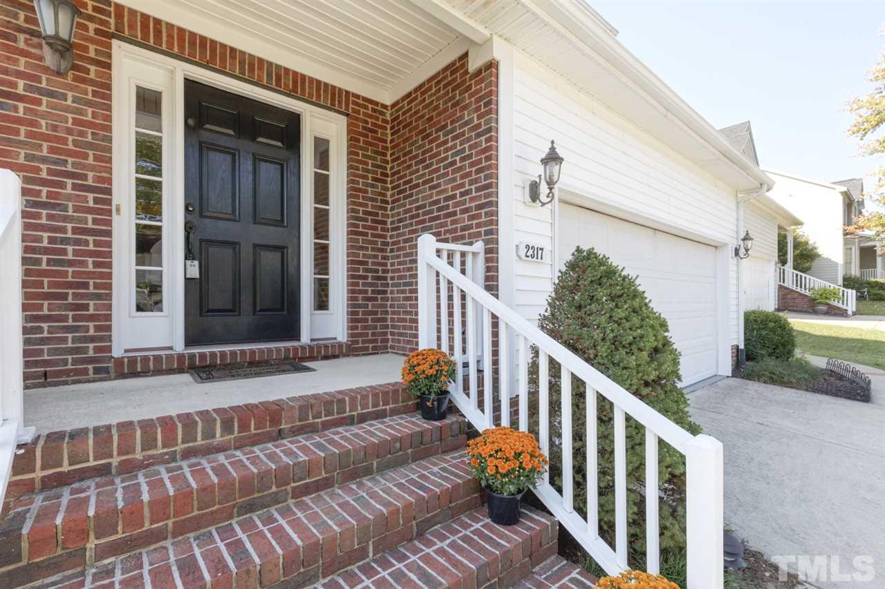 2317 Bolingbrook Lane Raleigh, NC 27613 - Photo 2 of 28
