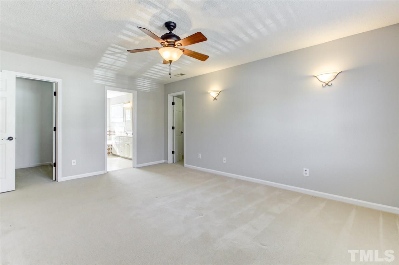 2317 Bolingbrook Lane Raleigh, NC 27613 - Photo 15 of 28