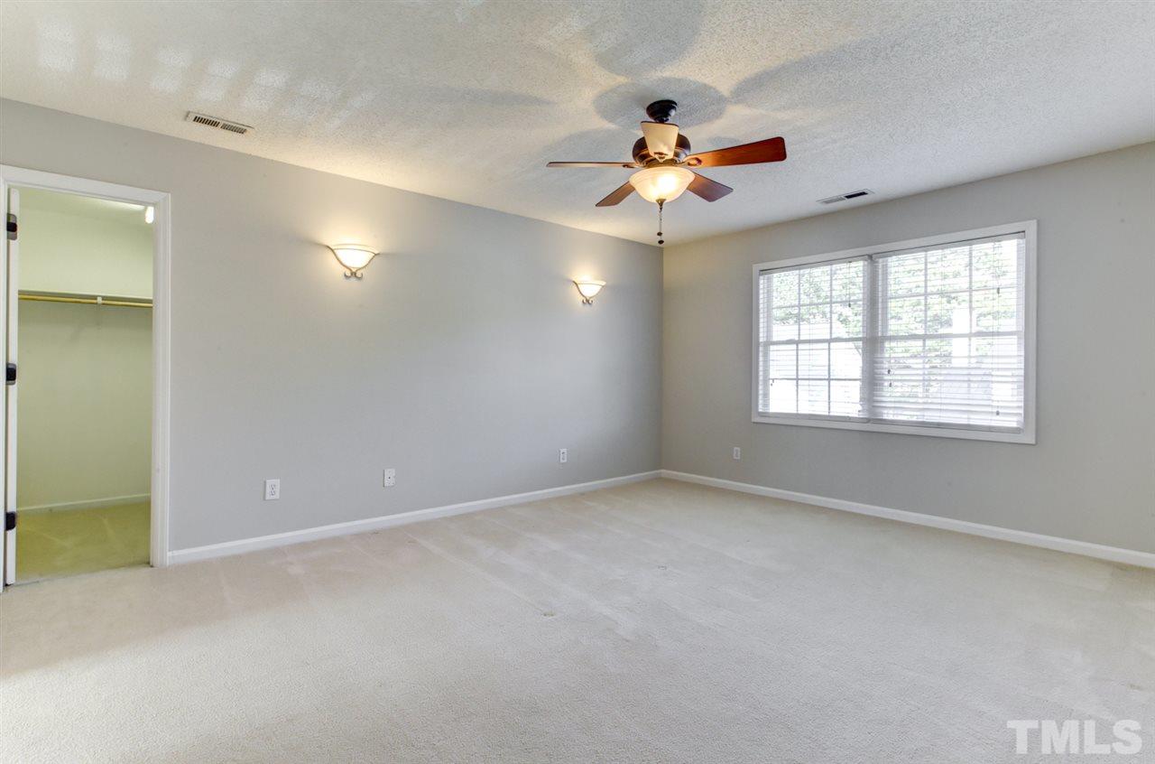 2317 Bolingbrook Lane Raleigh, NC 27613 - Photo 16 of 28