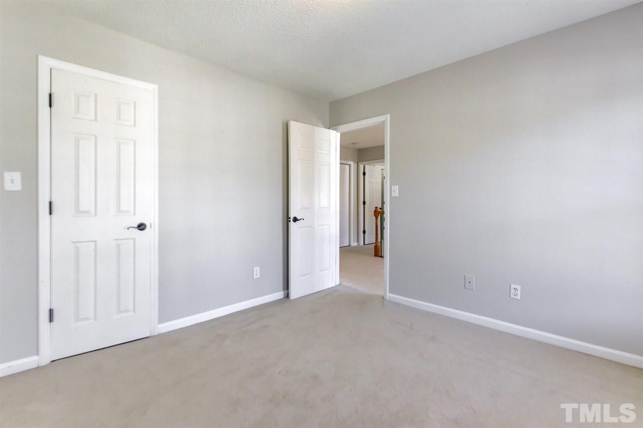 2317 Bolingbrook Lane Raleigh, NC 27613 - Photo 17 of 28