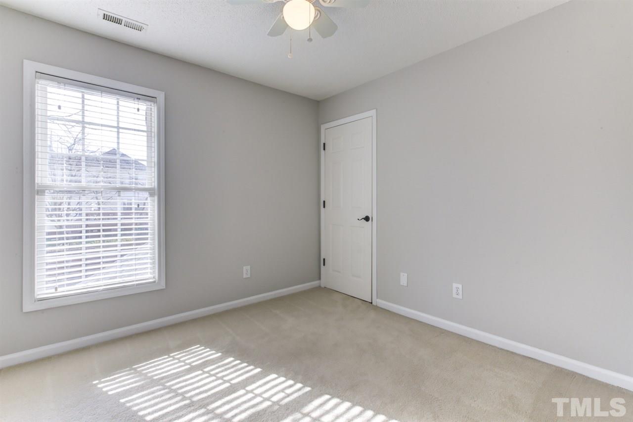2317 Bolingbrook Lane Raleigh, NC 27613 - Photo 20 of 28