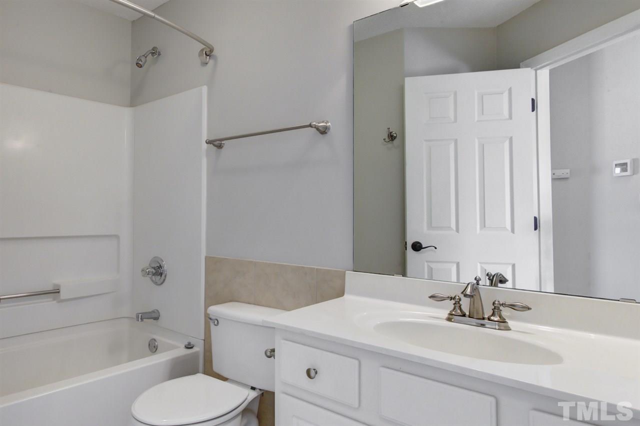 2317 Bolingbrook Lane Raleigh, NC 27613 - Photo 21 of 28