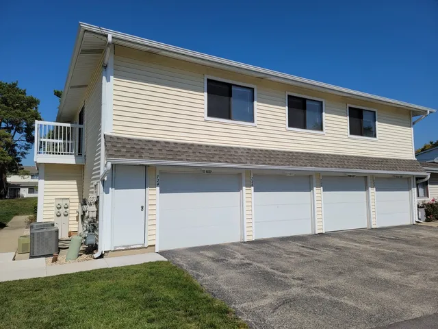 $2,100 | 724 Whitesail Drive, Schaumburg, IL 60194