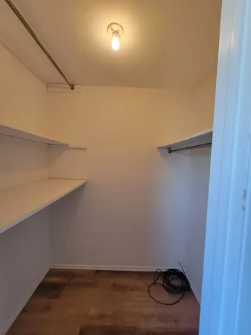 $2,100 | 724 Whitesail Drive, Schaumburg, IL 60194