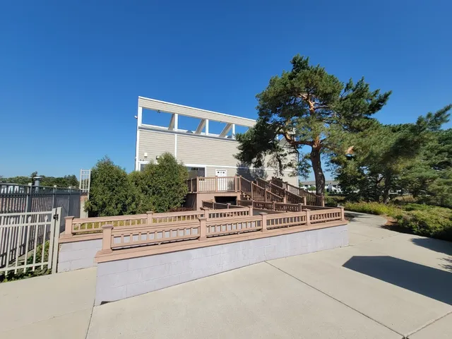 $2,100 | 724 Whitesail Drive, Schaumburg, IL 60194