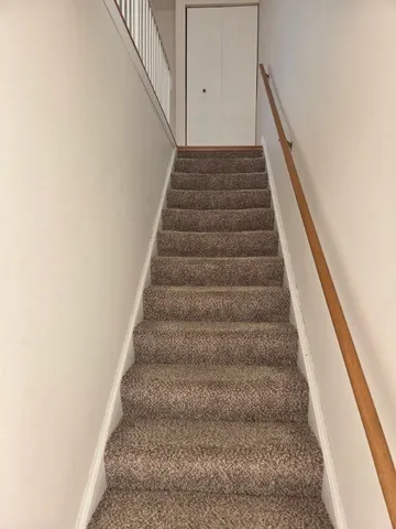 $2,100 | 724 Whitesail Drive, Schaumburg, IL 60194