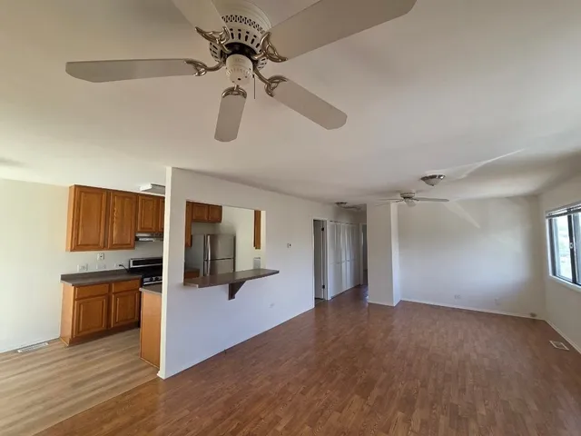 $2,100 | 724 Whitesail Drive, Schaumburg, IL 60194