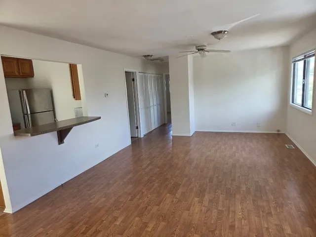 $2,100 | 724 Whitesail Drive, Schaumburg, IL 60194