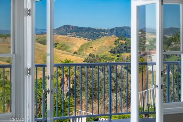 $3,795,000 | 29902 Hillside Terrace, San Juan Capistrano, CA 92675