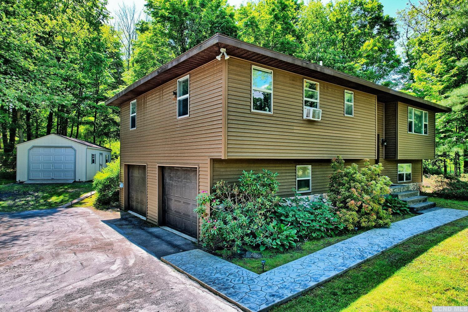 8 West Moorehouse Road Cairo, NY 12413 - Photo 8 of 74 Photo 8