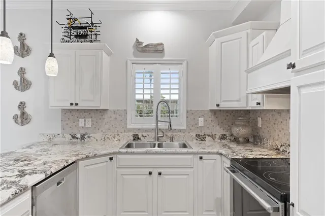 $475,000 | 127 Highway 22, Unit S1, Madisonville, LA 70447