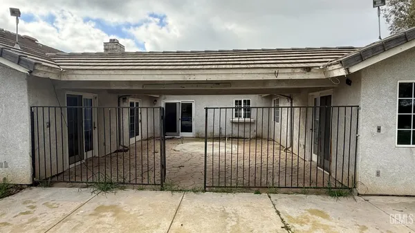 $630,000 | Undisclosed Address, Bakersfield, CA 93306