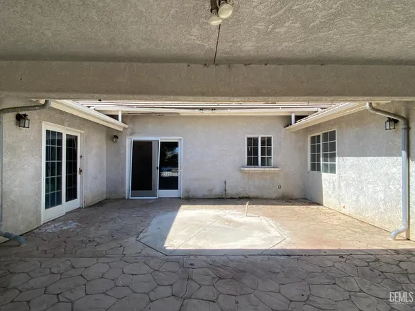 $630,000 | Undisclosed Address, Bakersfield, CA 93306