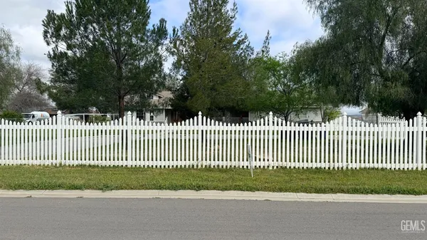 $630,000 | Undisclosed Address, Bakersfield, CA 93306