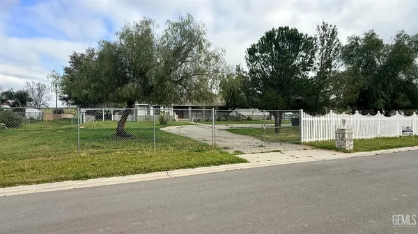 $630,000 | Undisclosed Address, Bakersfield, CA 93306