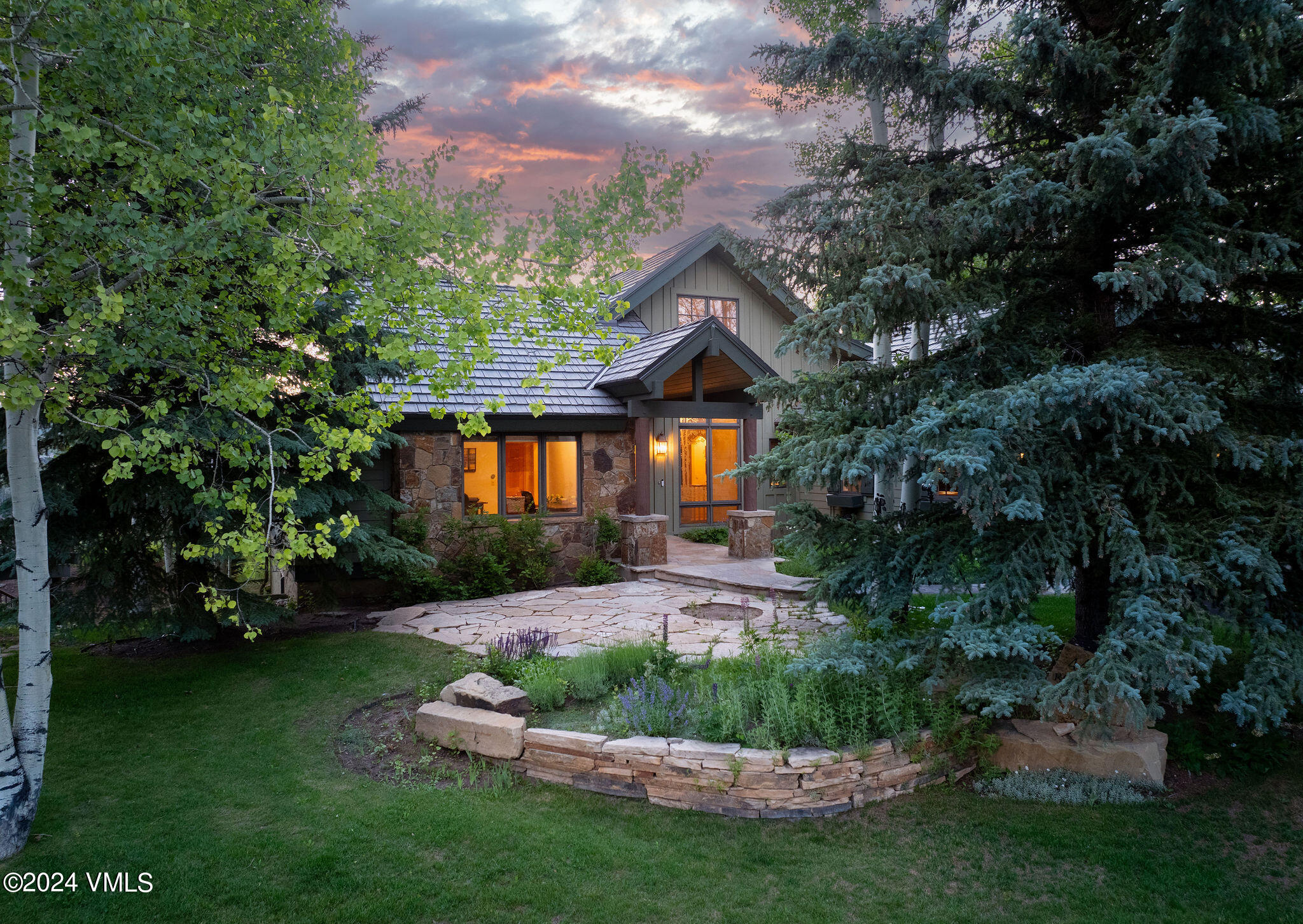 44 Rodeo Drive Edwards, CO 81632 - Photo 1 of 25 44_rodeo_dr_aerial_a