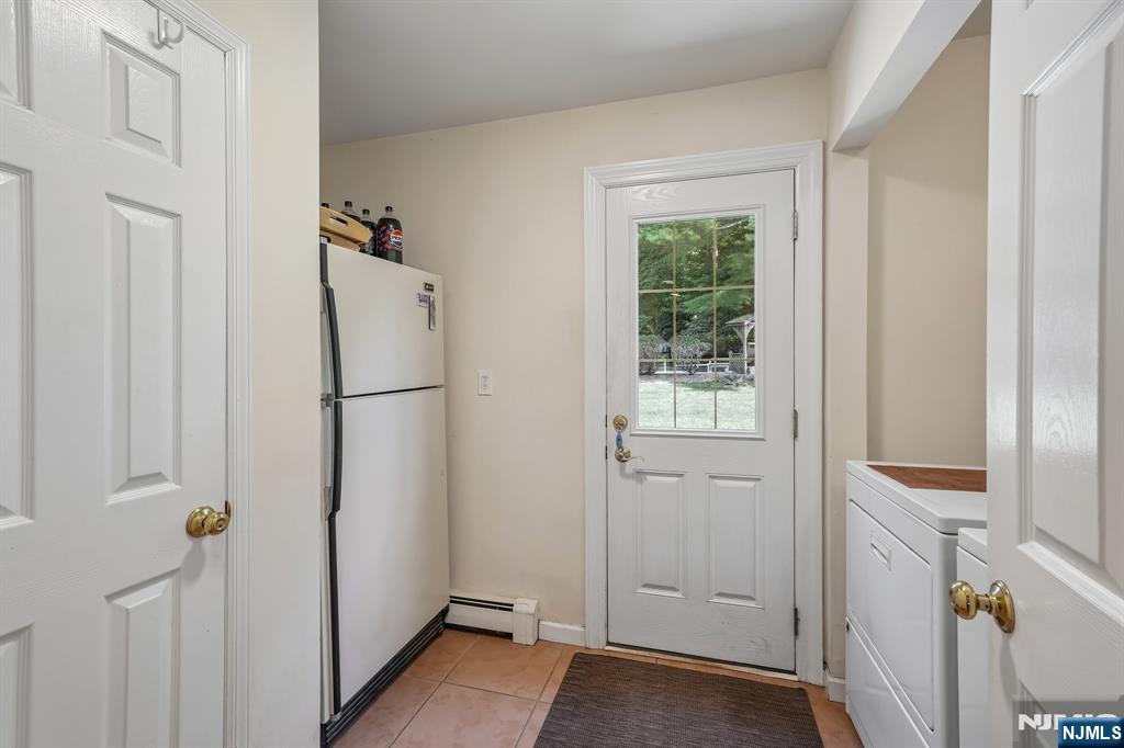 36 Stone Fence Road Oakland, NJ 07436 - Photo 20 of 47 Gallery Image 20
