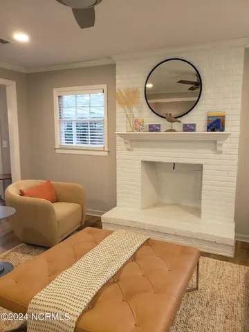 $2,400 | 809 Shakespeare Drive, Wilmington, NC 28405