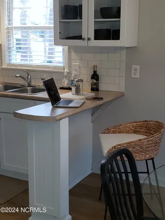 $2,300 | 809 Shakespeare Drive, Wilmington, NC 28405