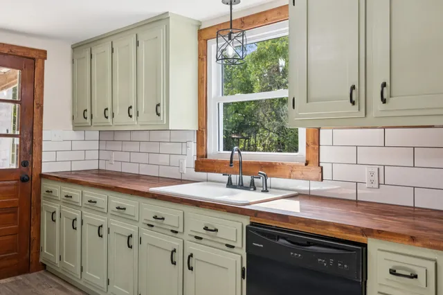 $360,000 | 1954 Hidden Hills Road, Pulaski, TN 38478