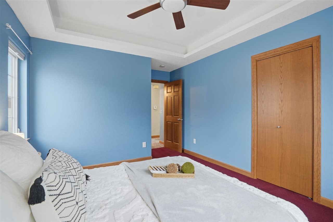 200 F Place, Unit B Kalona, IA 52247 - Photo 11 of 32 Gallery Image 11