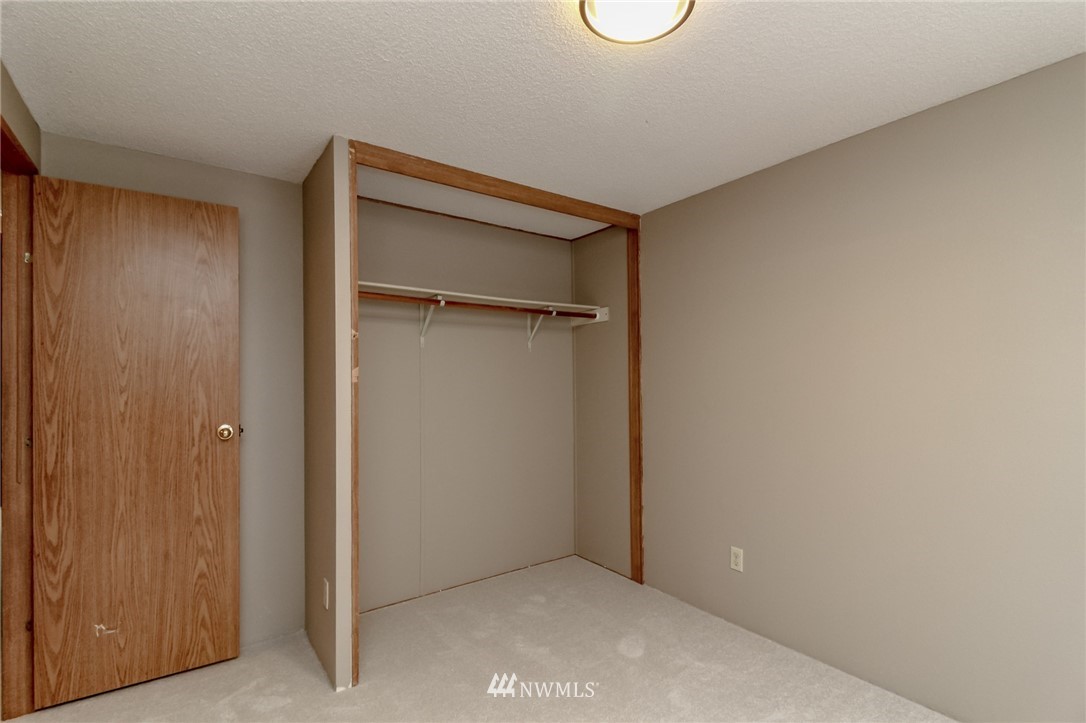 3990 Sunnyslope Road Southwest Port Orchard, WA 98367 - Photo 18 of 21 Gallery Image 18