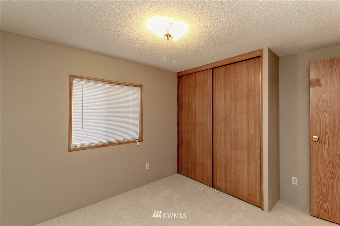 3990 Sunnyslope Road Southwest Port Orchard, WA 98367 - Photo 21 of 21 Gallery Image 21