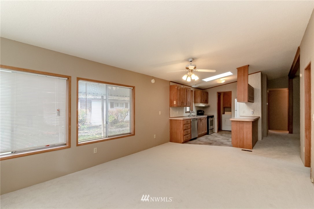 3990 Sunnyslope Road Southwest Port Orchard, WA 98367 - Photo 9 of 21 Gallery Image 9