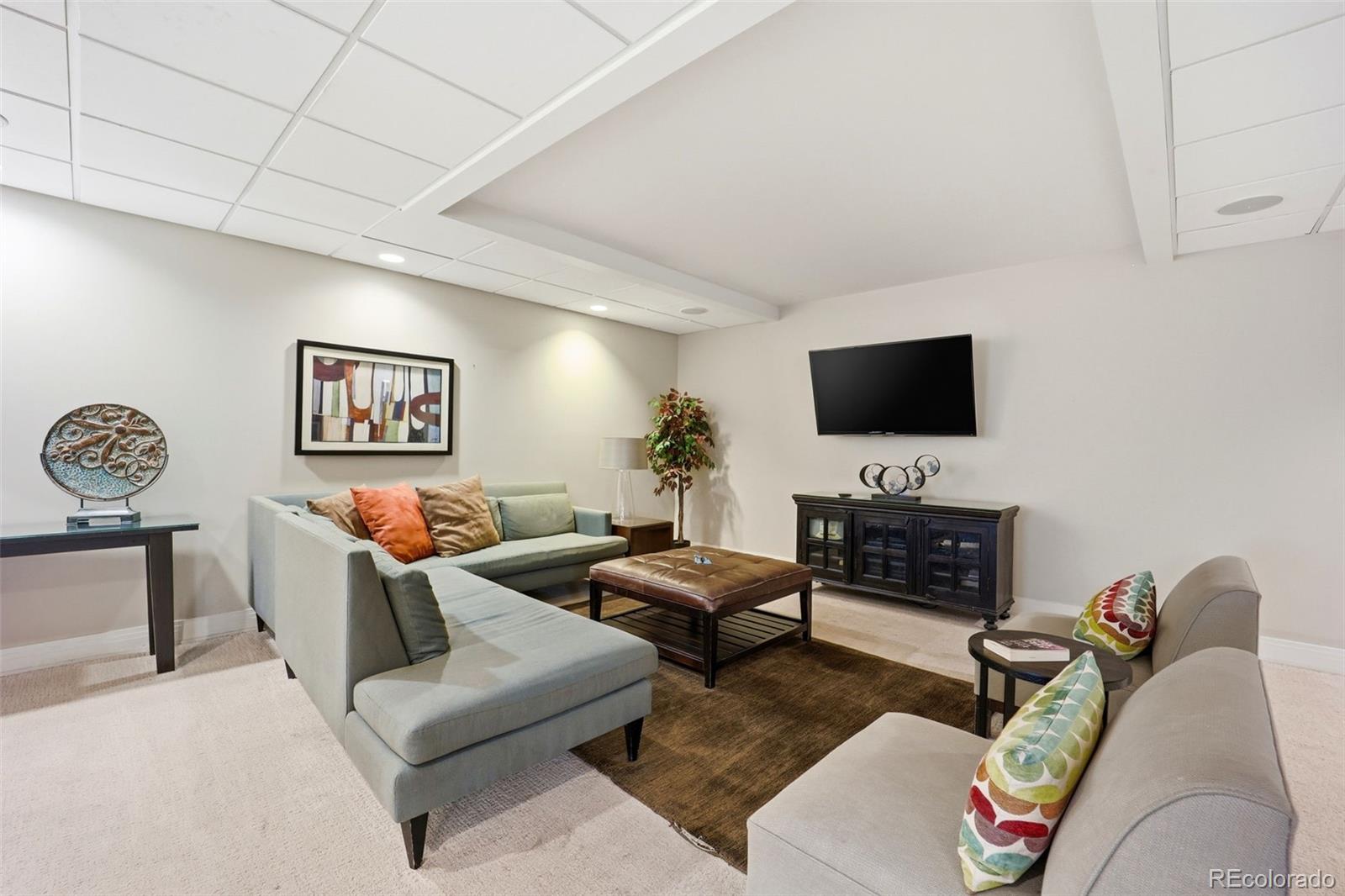 2 Adams Street, Unit 603 Denver, CO 80206 - Photo 15 of 48