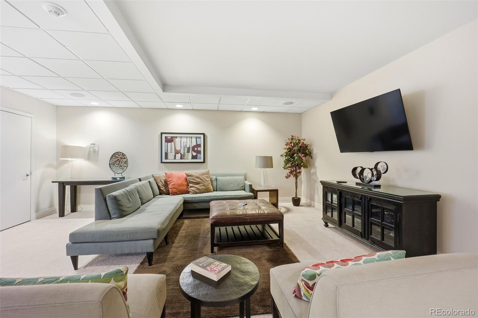 2 Adams Street, Unit 603 Denver, CO 80206 - Photo 16 of 48