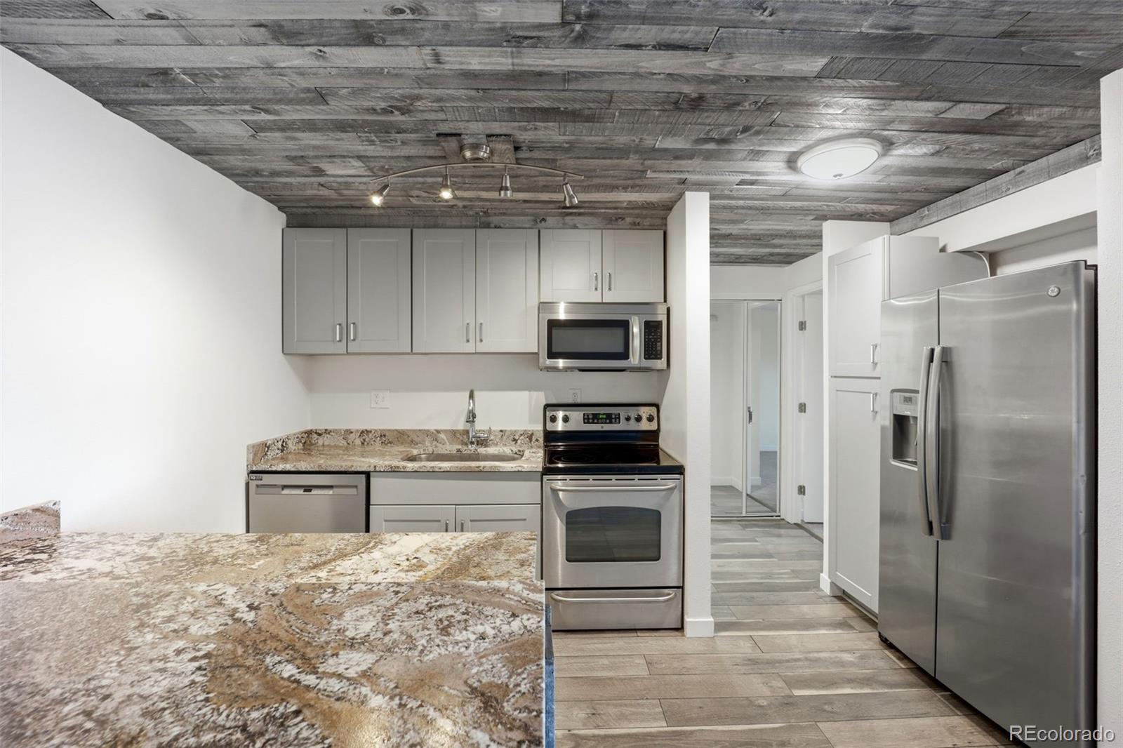 2 Adams Street, Unit 603 Denver, CO 80206 - Photo 33 of 48