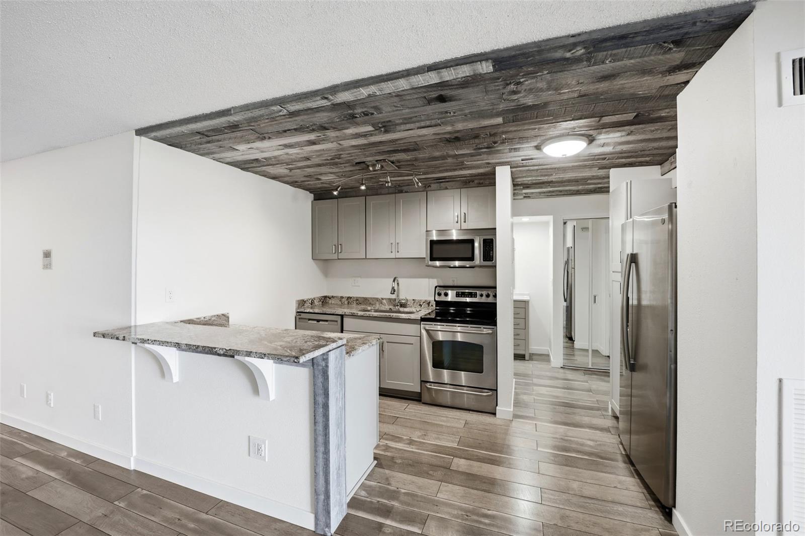 2 Adams Street, Unit 603 Denver, CO 80206 - Photo 35 of 48