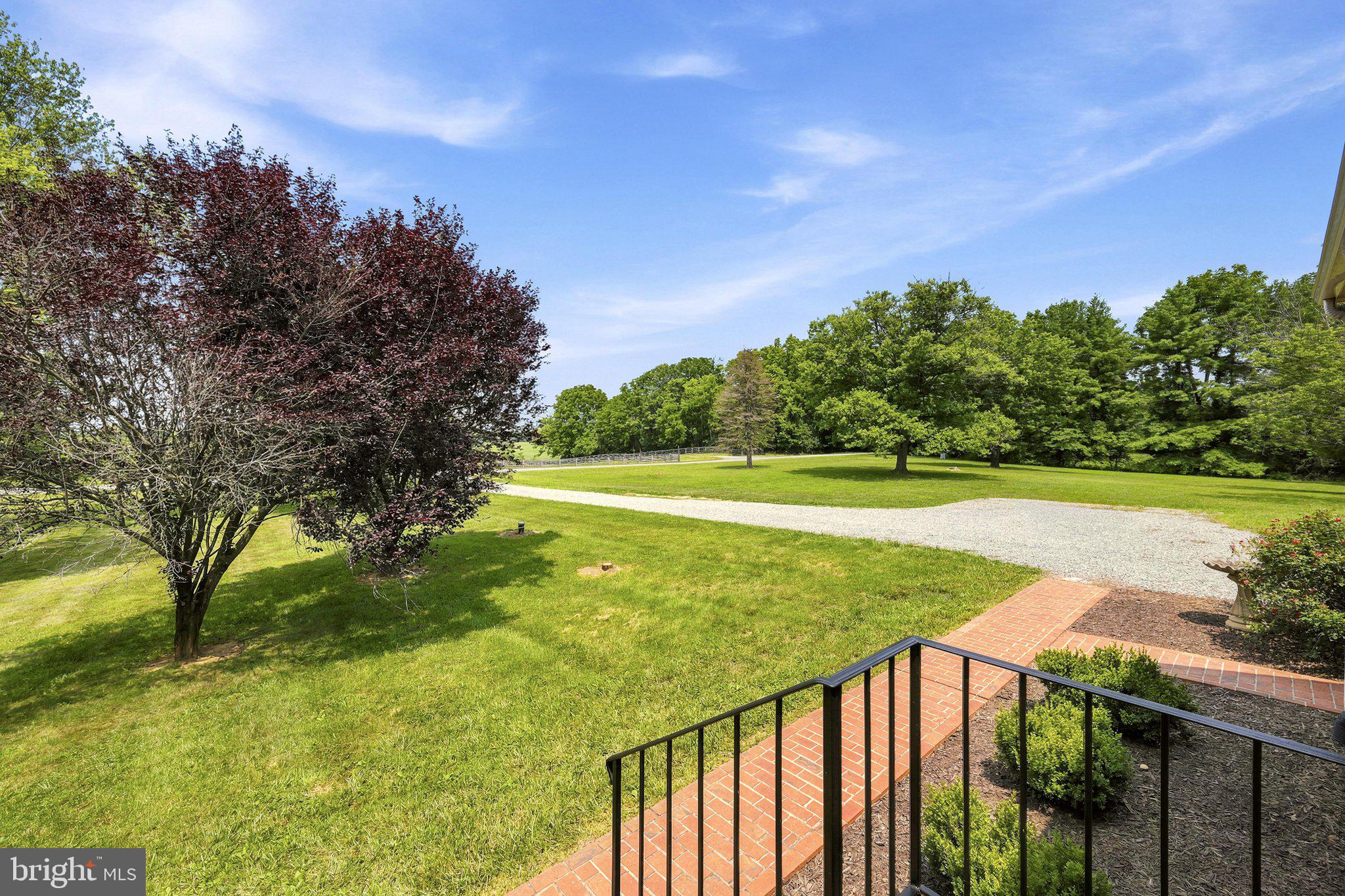 2794 Bishop Meade Road Boyce, VA 22620 - Photo 11 of 79 Front Porch