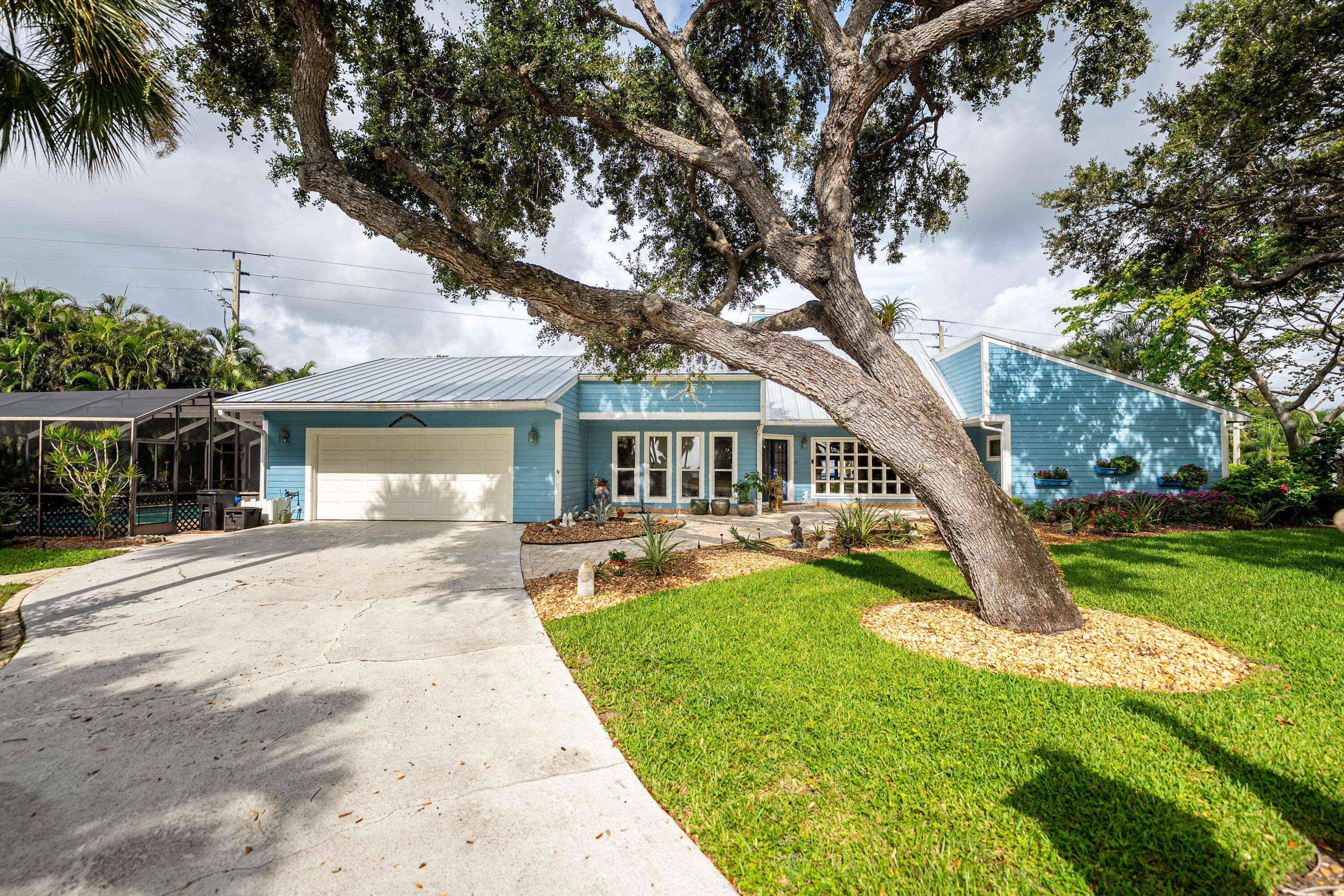 2 Palm Court Stuart, FL 34996 - Photo 2 of 60 2-print-_DSC1737