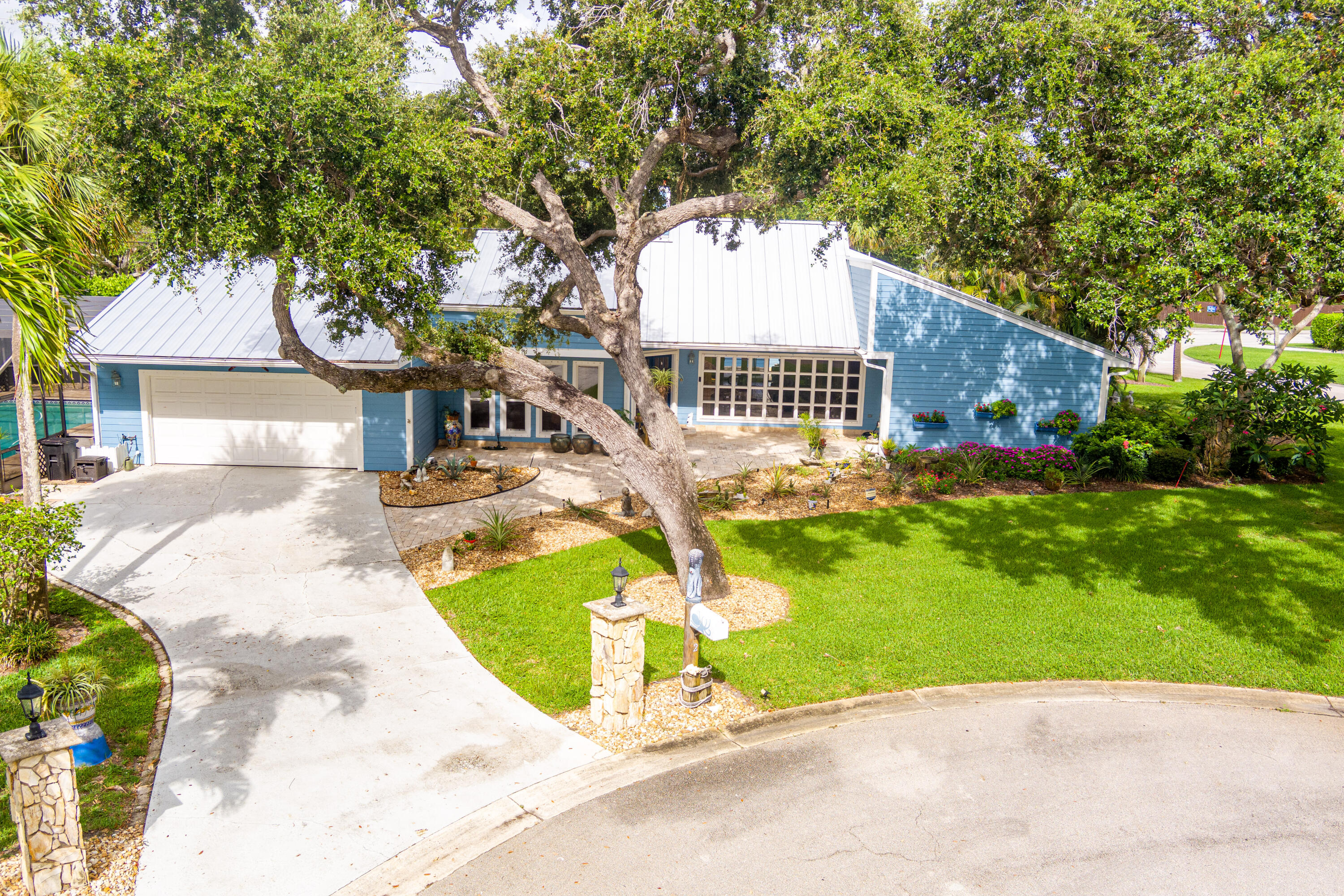 2 Palm Court Stuart, FL 34996 - Photo 7 of 60 18-print-MAX_0002