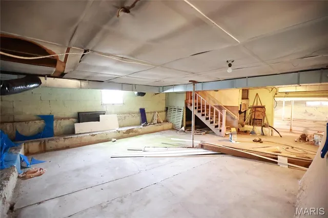 $75,000 | 215 South Pine Street, Irving, IL 62051