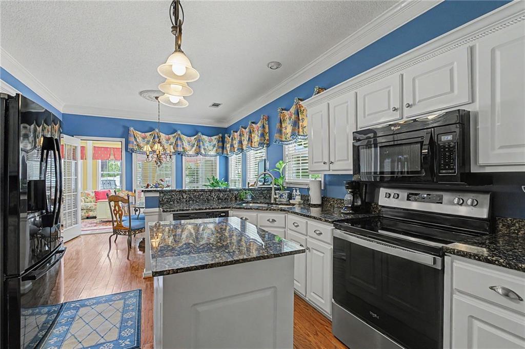 4045 Cherry Ridge Walk Suwanee, GA 30024 - Photo 27 of 45