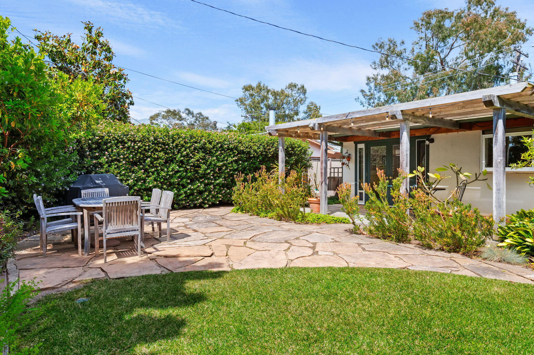 1407 Linden Avenue Carpinteria, CA 93013 - Photo 13 of 24 Backyard